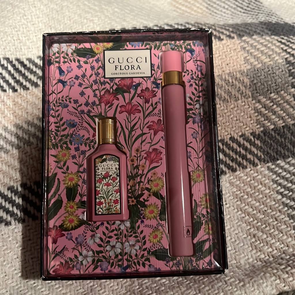 Gucci Flora Gorgeous Gardenia Eau de Parfum Mini Perfume Set