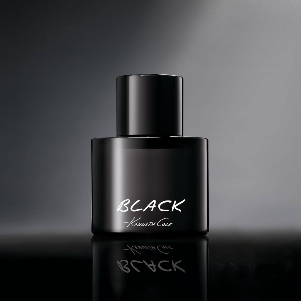 Kenneth Cole Black Eau de Toilette Spray - 1.7 fl oz